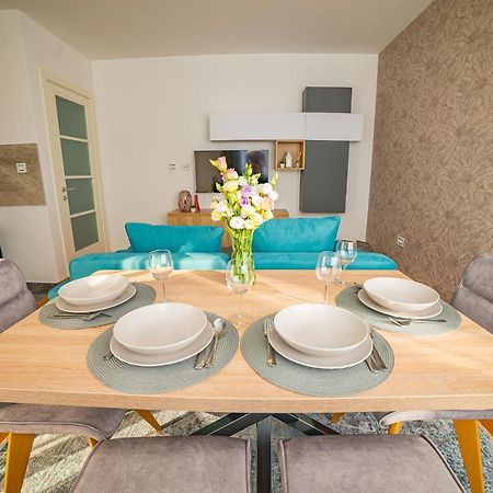 Zoe Apartment Novi Sad Eksteriør billede