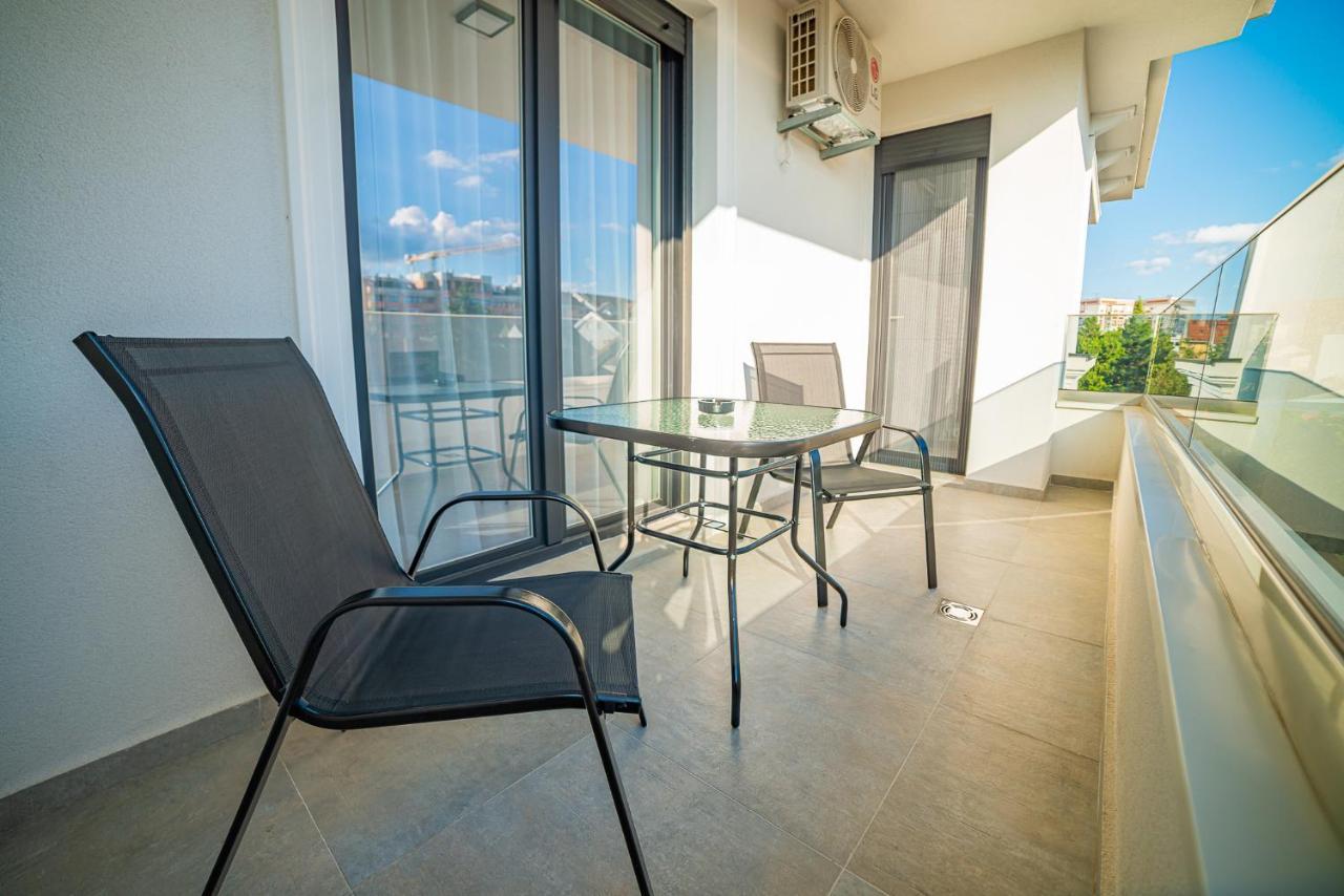 Zoe Apartment Novi Sad Eksteriør billede